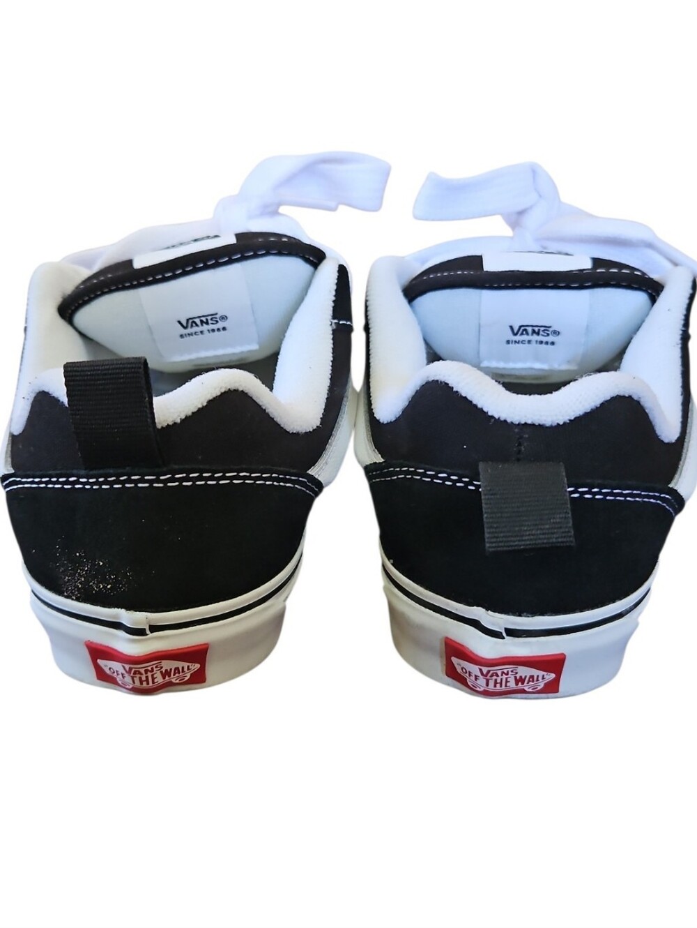 Vans Low-Top Sneakers – Kids Size 4.0 (Unisex) - Picture 3 of 5